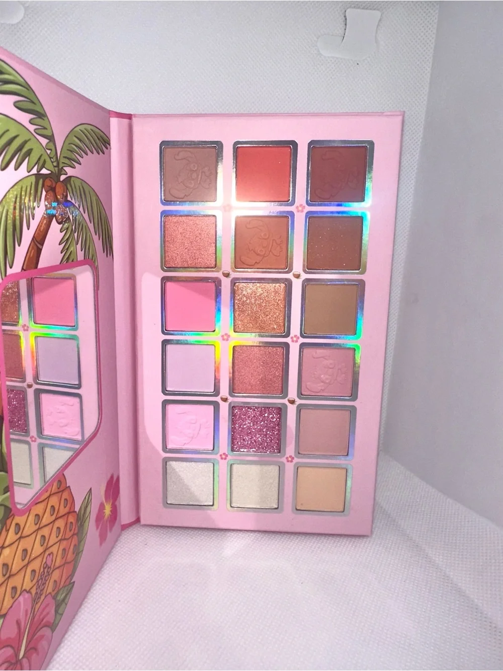 New Stitch Eyeshadow Palette